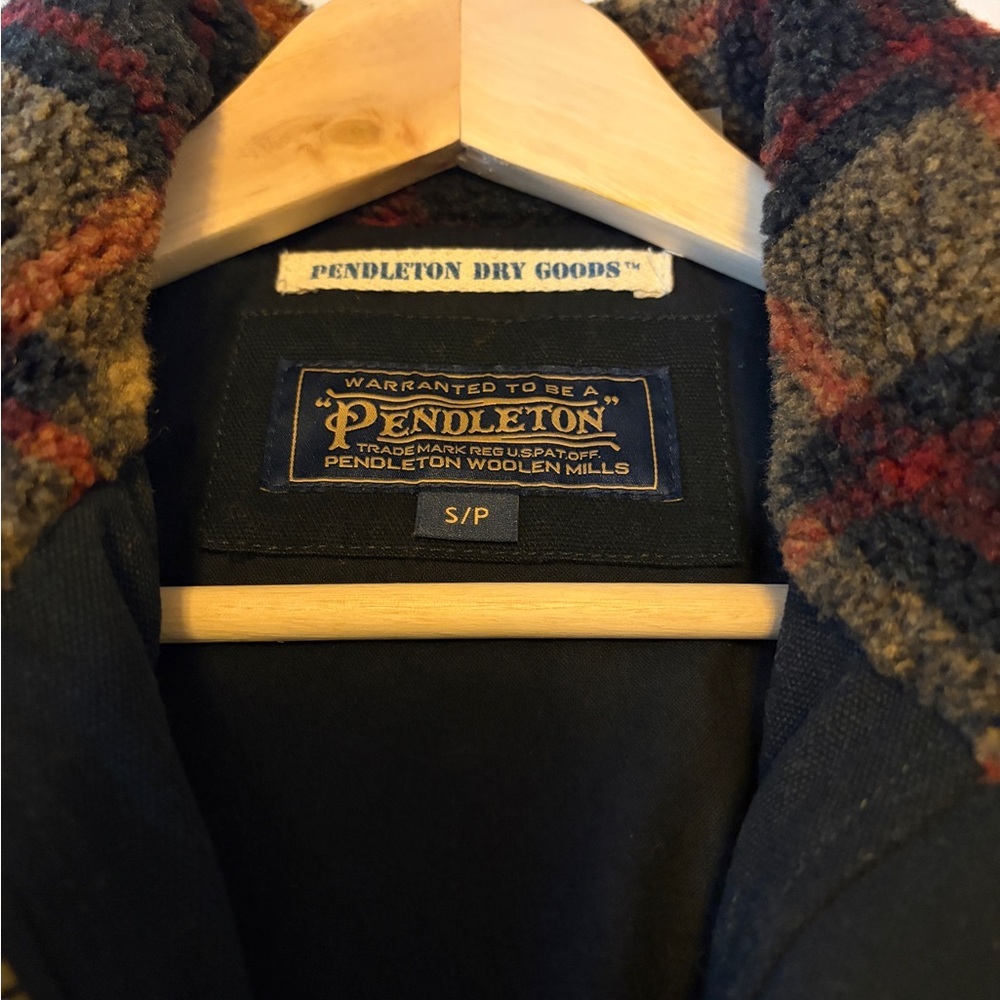 Pendleton | NWOT Ladies' Alder Berber Plaid Fleece Jacket - Picture 3 of 5